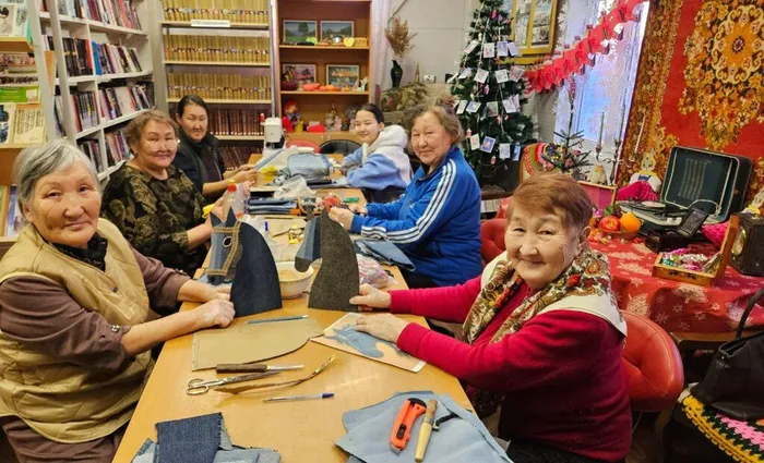 photo_5474287714472496669_y