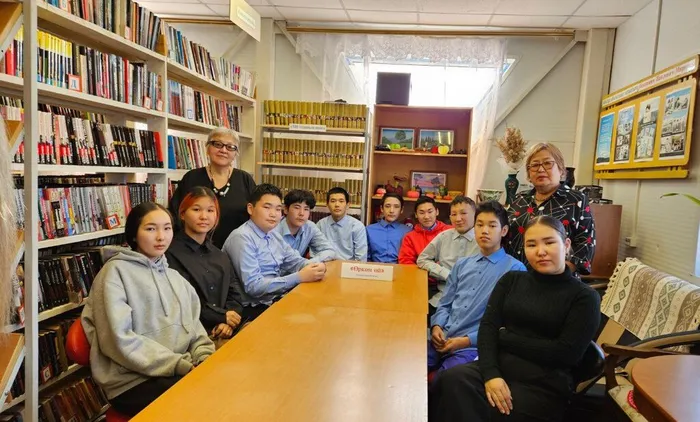 photo_5474287714472496523_y