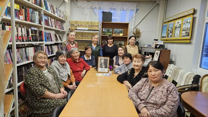 photo_5474287714472496545_y